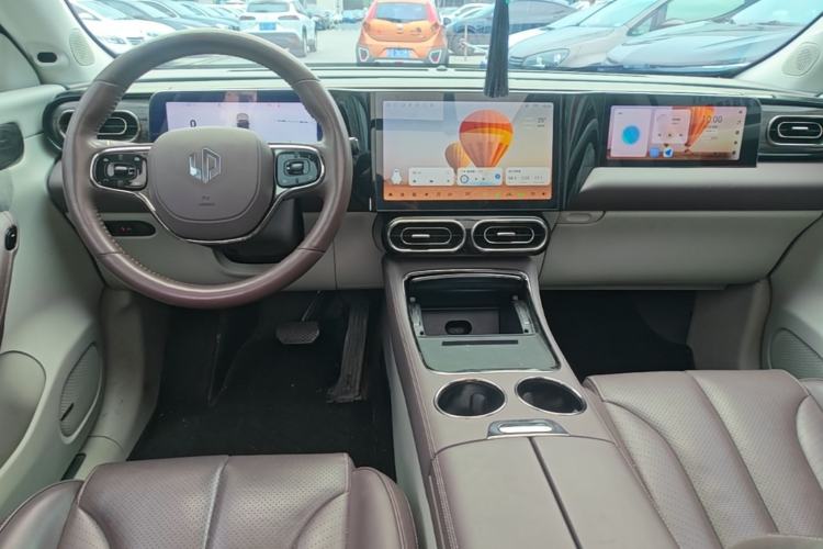 Used Leapmotor C11 2021 Luxury Edition Center Console
