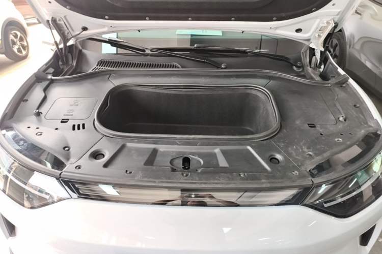 Used Leapmotor C11 2021 Luxury Edition Engine Bay
