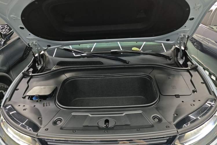 Used Leapmotor C11 2021 Luxury Edition Engine Bay