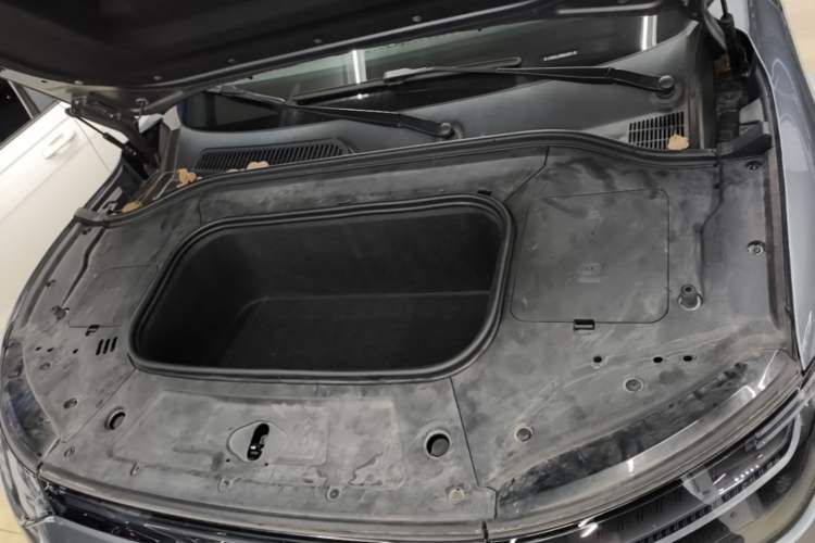 Used Leapmotor C11 2021 Luxury Edition Engine Bay
