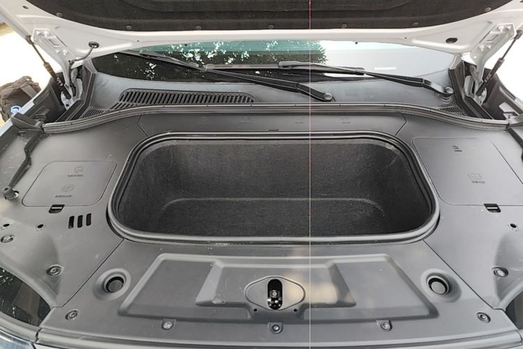 Used Leapmotor C11 2021 Deluxe Edition Engine Bay