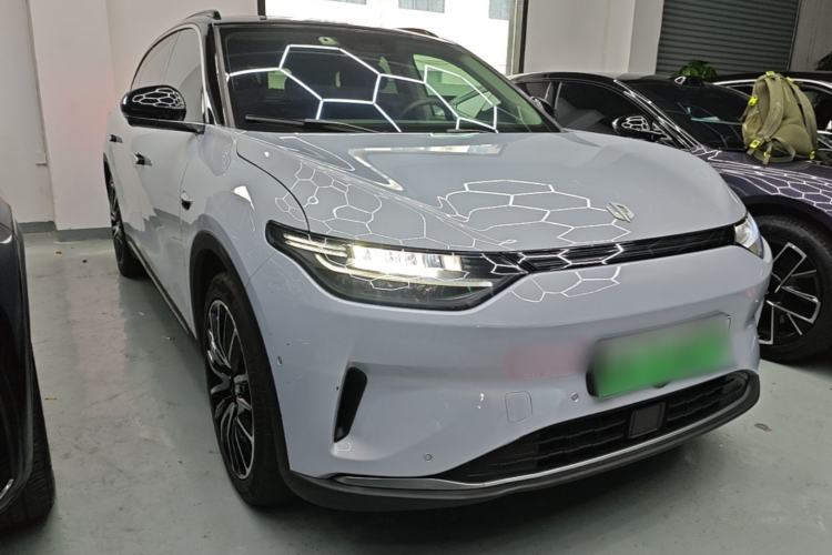 Used Leapmotor C11 2021 Luxury Edition Front Right 45 Deg
