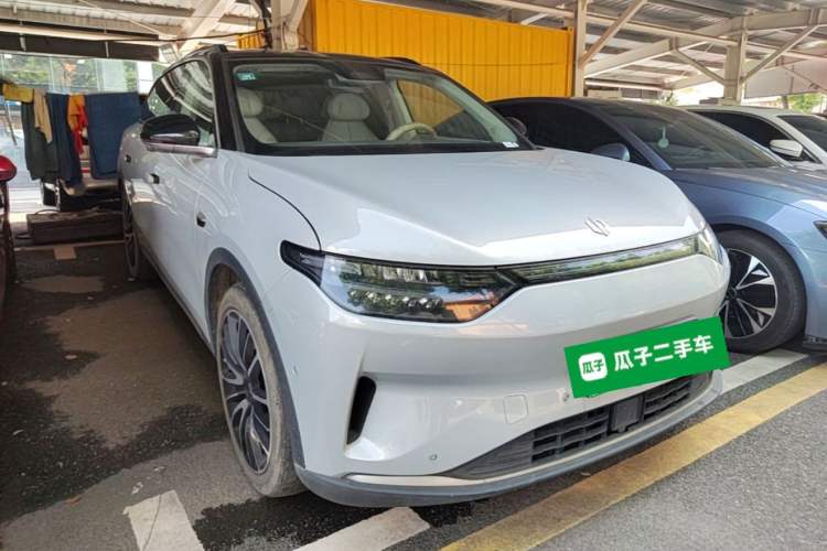 Used Leapmotor C11 2021 Luxury Edition Front Right 45 Deg