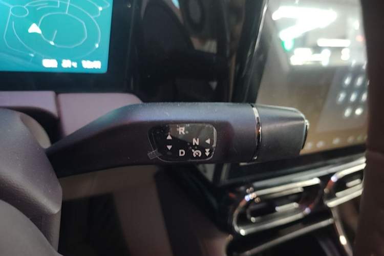 Used Leapmotor C11 2021 Revised Version Luxury Edition Gear Lever