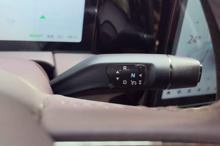 Used Leapmotor C11 2021 Revised Version Luxury Edition Gear Lever