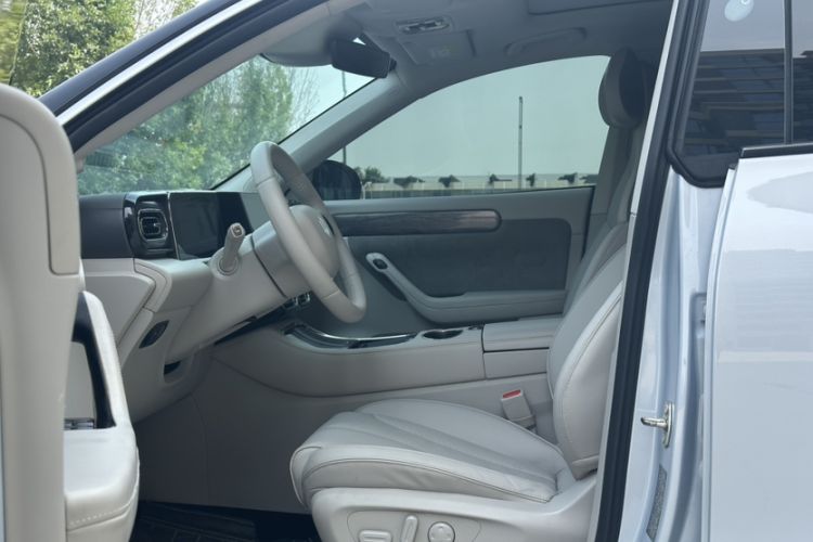 Used Leapmotor C11 2021 Deluxe Edition Interior 4