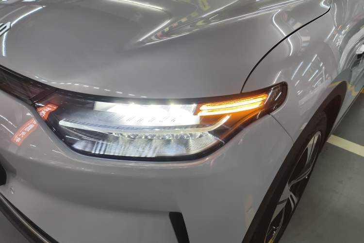 Used Leapmotor C11 2021 Deluxe Edition Left Front Headlight
