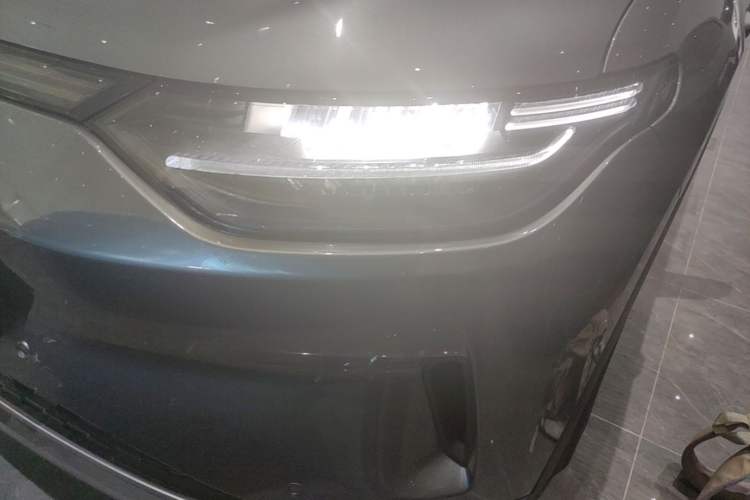 Used Leapmotor C11 2021 Deluxe Edition Left Front Headlight