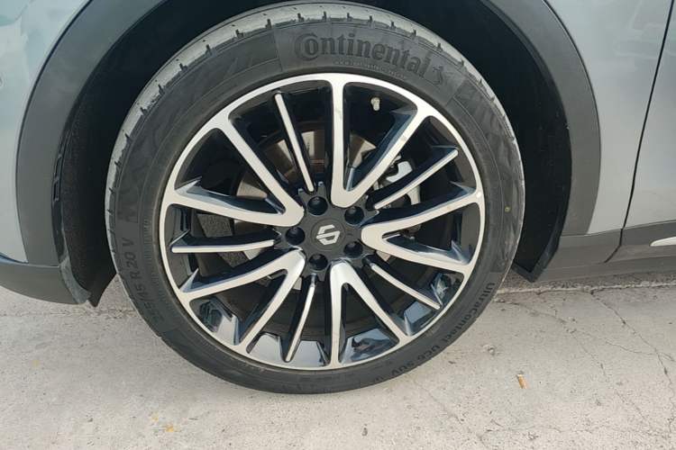 Used Leapmotor C11 2021 Revised Version Luxury Edition Left Front Wheel Hub