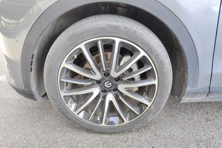 Used Leapmotor C11 2021 Performance Edition Left Front Wheel Hub