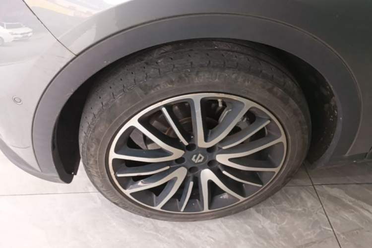 Used Leapmotor C11 2021 Performance Edition Left Front Wheel Hub