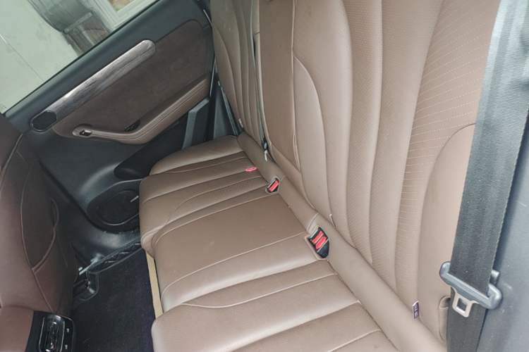 Used Leapmotor C11 2021 Luxury Edition Left Rear Seat