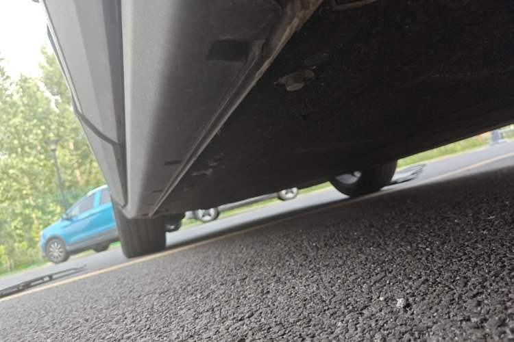 Used Leapmotor C11 2021 Revised Version Luxury Edition Left Side Sill