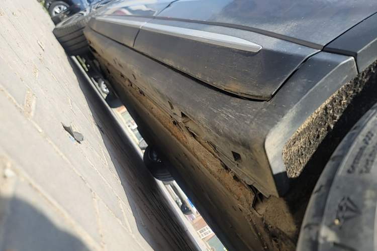 Used Leapmotor C11 2021 Revised Version Luxury Edition Left Side Sill