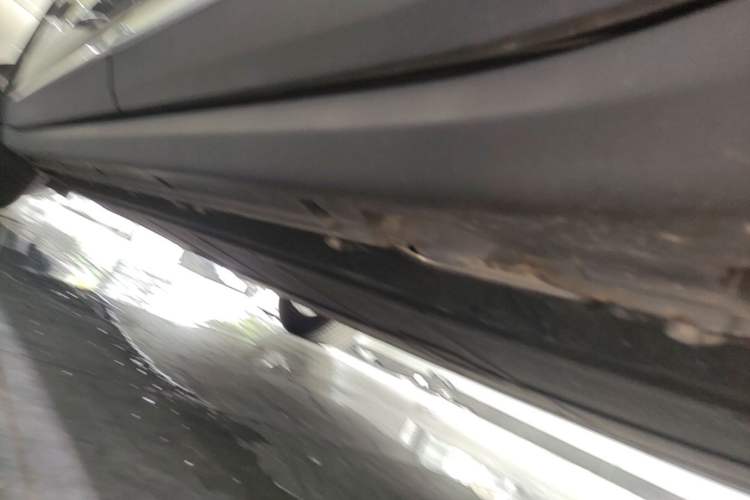 Used Leapmotor C11 2021 Deluxe Edition Left Side Sill
