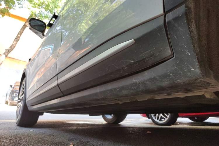 Used Leapmotor C11 2021 Luxury Edition Left Side Sill