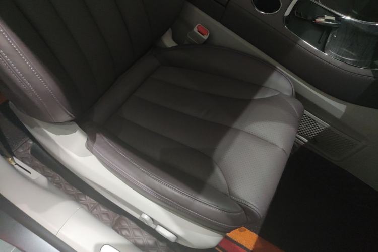 Used Leapmotor C11 2021 Deluxe Edition Right Front Seat