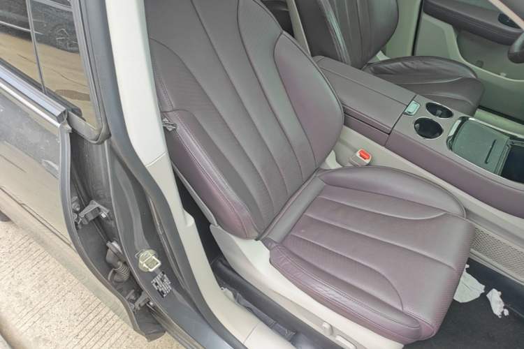 Used Leapmotor C11 2021 Luxury Edition Right Front Seat