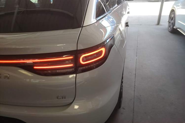Used Leapmotor C11 2021 Deluxe Edition Right Rear Taillight