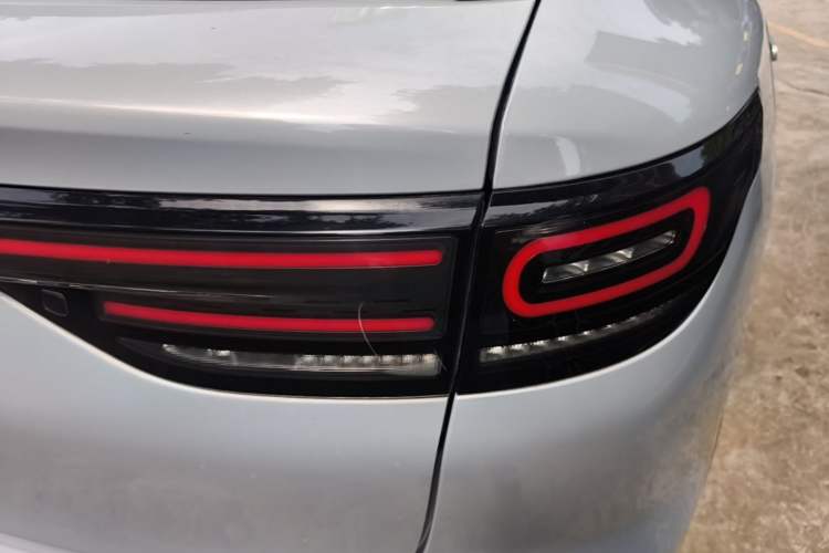 Used Leapmotor C11 2021 Deluxe Edition Right Rear Taillight