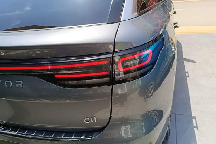 Used Leapmotor C11 2021 Revised Version Luxury Edition Right Rear Taillight