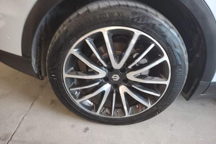 Used Leapmotor C11 2021 Deluxe Edition Right Rear Wheel Hub