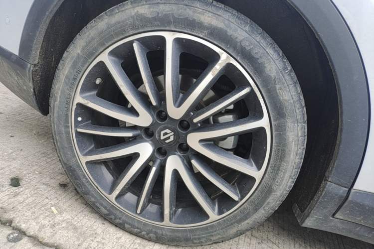 Used Leapmotor C11 2021 Luxury Edition Right Rear Wheel Hub