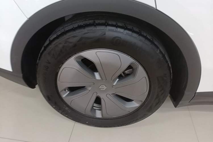 Used Leapmotor C11 2021 Luxury Edition Right Rear Wheel Hub