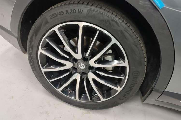 Used Leapmotor C11 2021 Luxury Edition Right Rear Wheel Hub