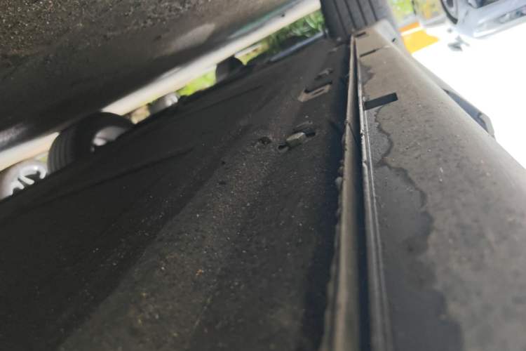 Used Leapmotor C11 2021 Deluxe Edition Right Side Sill