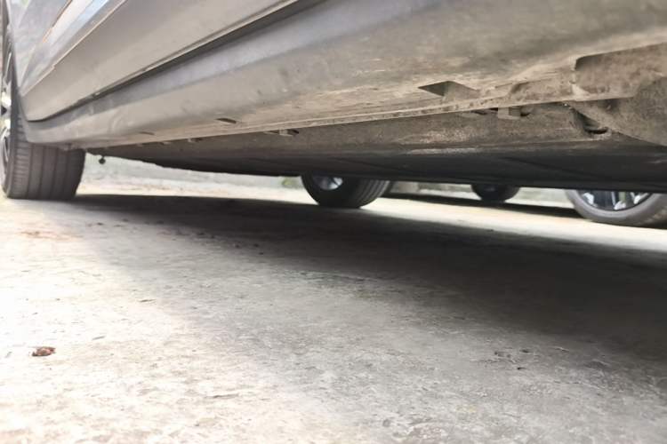 Used Leapmotor C11 2021 Deluxe Edition Right Side Sill