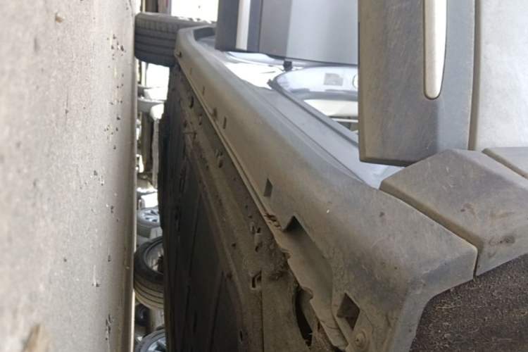 Used Leapmotor C11 2021 Deluxe Edition Right Side Sill