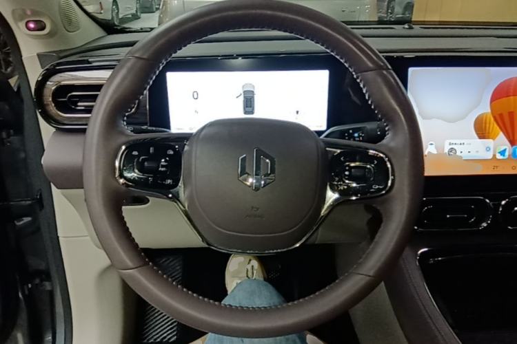 Used Leapmotor C11 2021 Executive Edition 510 Steering Wheel