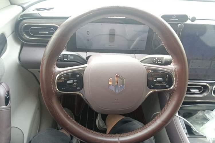 Used Leapmotor C11 2021 Deluxe Edition Steering Wheel