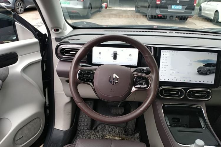 Used Leapmotor C11 2021 Luxury Edition Steering Wheel