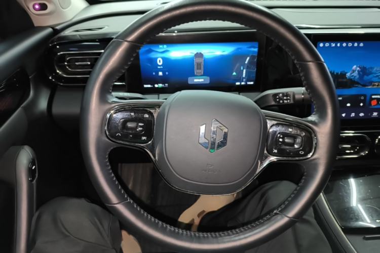Used Leapmotor C11 2021 Luxury Edition Steering Wheel