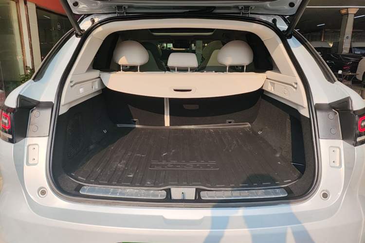 Used Leapmotor C11 2021 Deluxe Edition Trunk