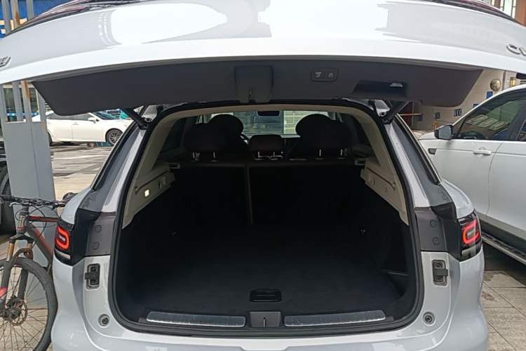 Used Leapmotor C11 2021 Revised Version Luxury Edition Trunk