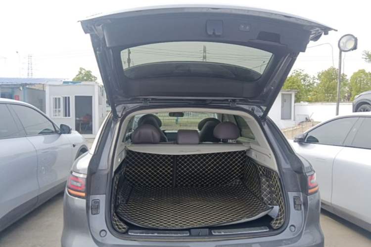 Used Leapmotor C11 2021 Deluxe Edition Trunk