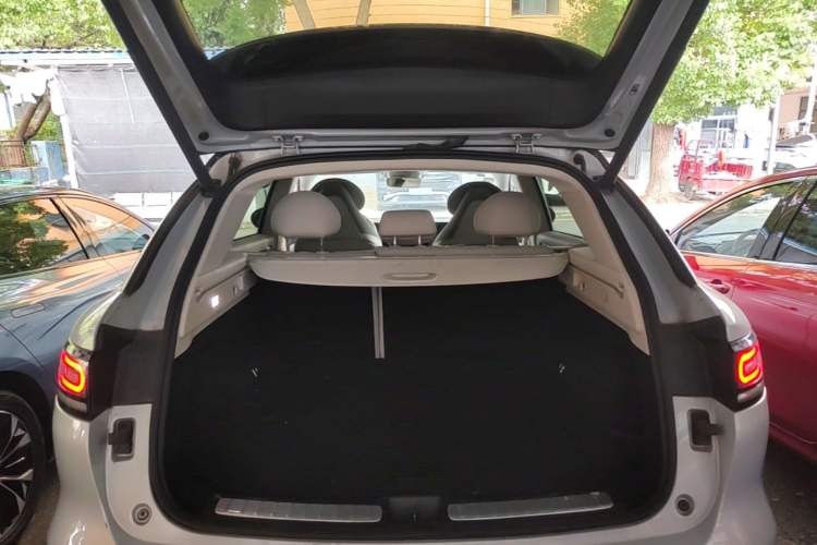 Used Leapmotor C11 2021 Luxury Edition Trunk
