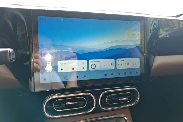Used Leapmotor C11 2021 Revised Version Luxury Edition Audio And AC Panel