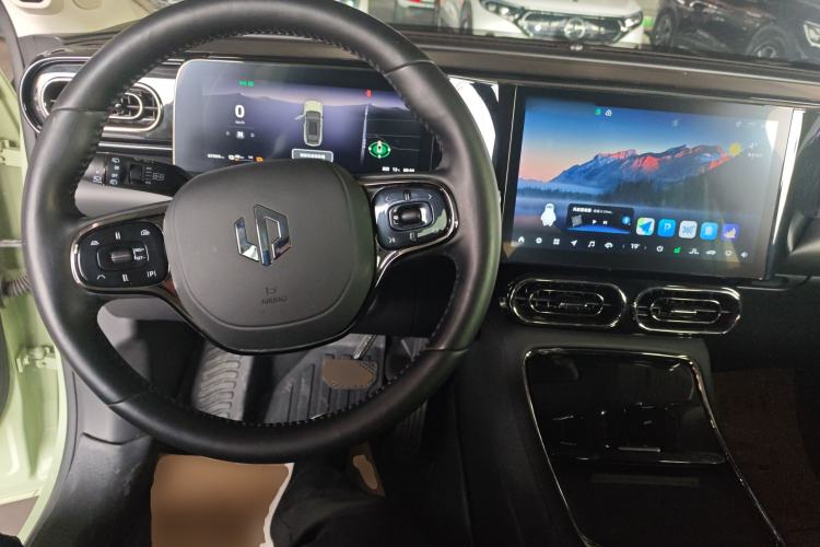 Used Leapmotor C11 2021 Revised Version Luxury Edition Center Console