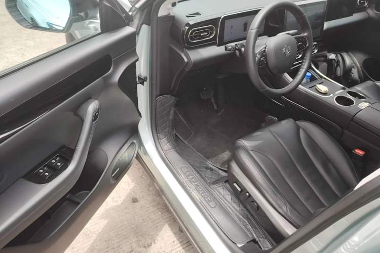 Used Leapmotor C11 2021 Deluxe Edition Driver Seat