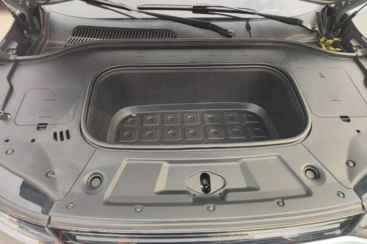 Used Leapmotor C11 2021 Deluxe Edition Engine Bay