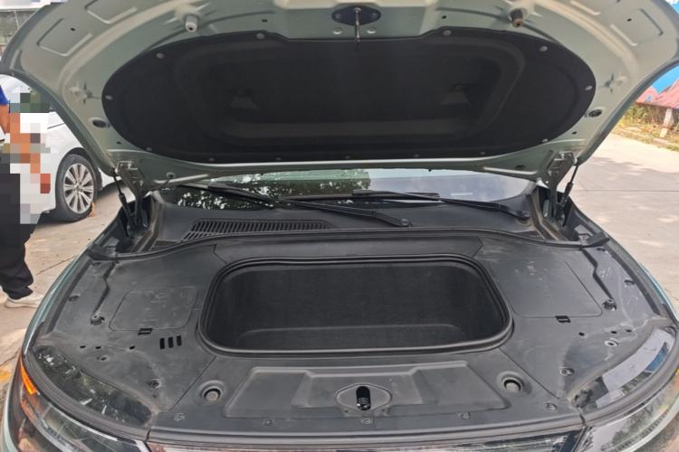 Used Leapmotor C11 2021 Deluxe Edition Engine Bay