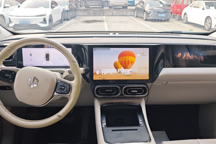 Used Leapmotor C11 2021 Deluxe Edition Interior 1