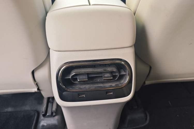 Used Leapmotor C11 2021 Deluxe Edition Interior 3