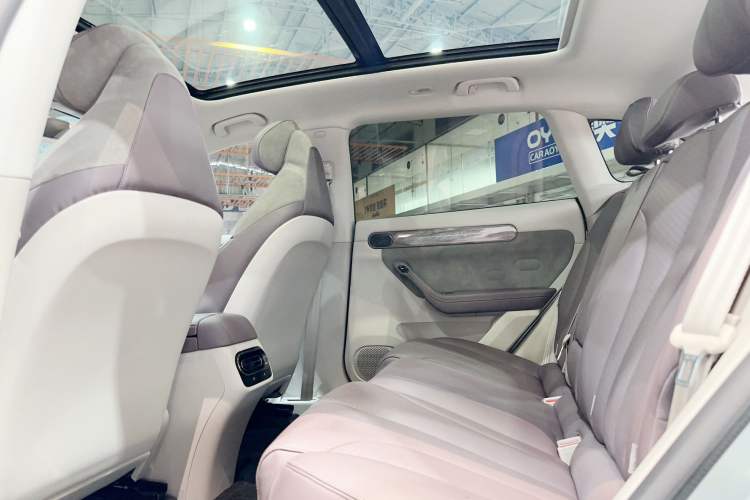Used Leapmotor C11 2021 Deluxe Edition Interior 4