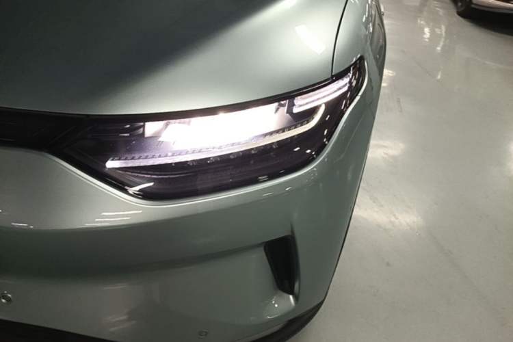 Used Leapmotor C11 2021 Deluxe Edition Left Front Headlight