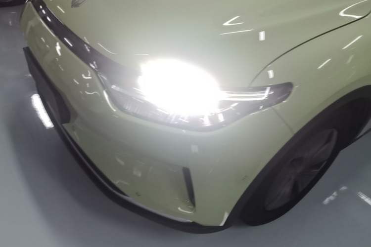 Used Leapmotor C11 2021 Deluxe Edition Left Front Headlight